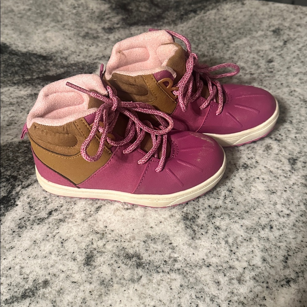 OshKosh B'gosh Pinkish Purple and Tan Boots Toddler Girl Size 9